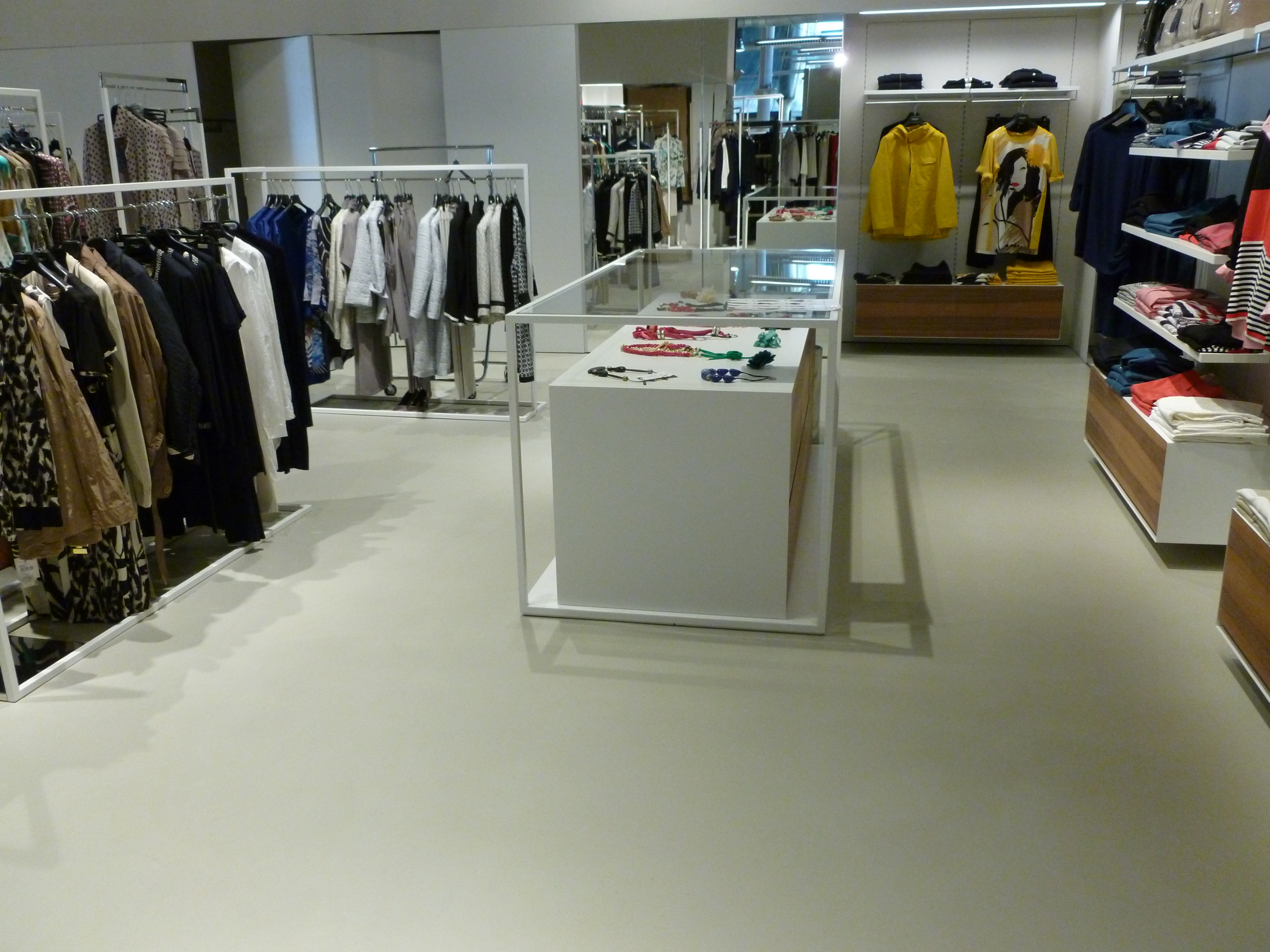 生态环保的意大利 Valley Showroom-6