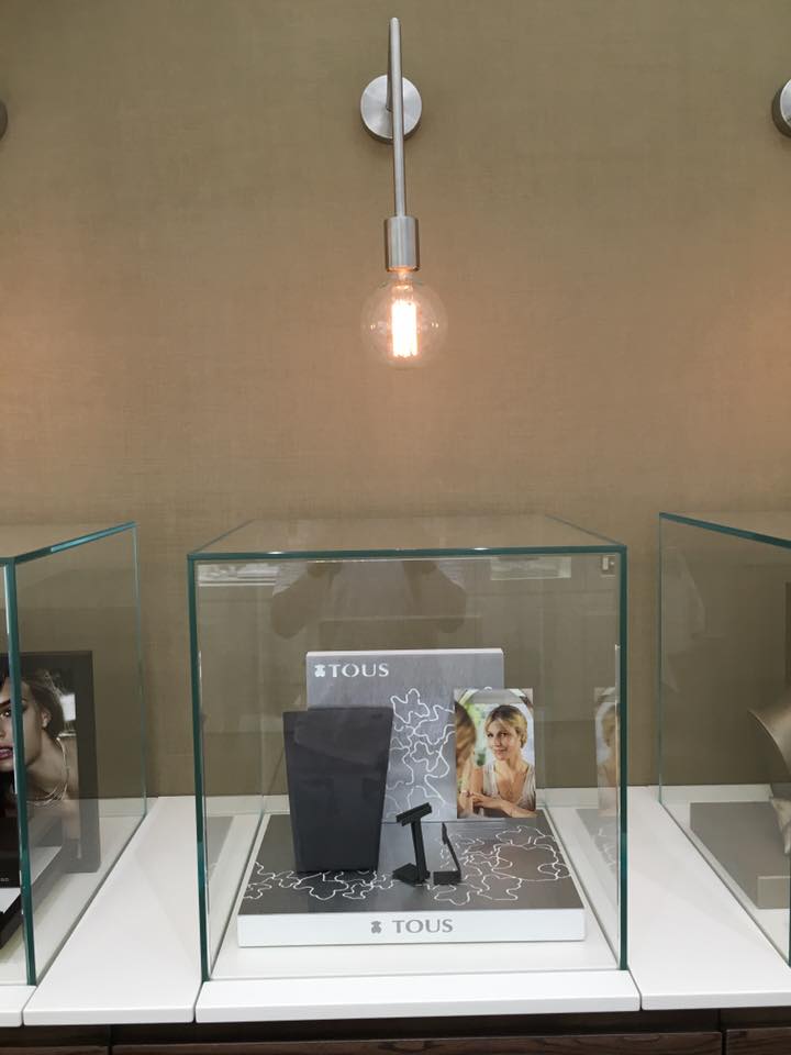 2016 年完成的 gioielleria Ezio 珠宝店室内设计案例-15