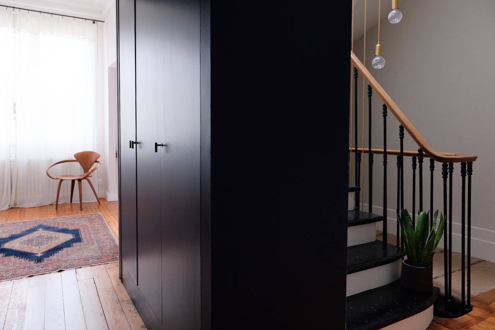 光影魔术 · 波尔多深巷里的明亮之家-5