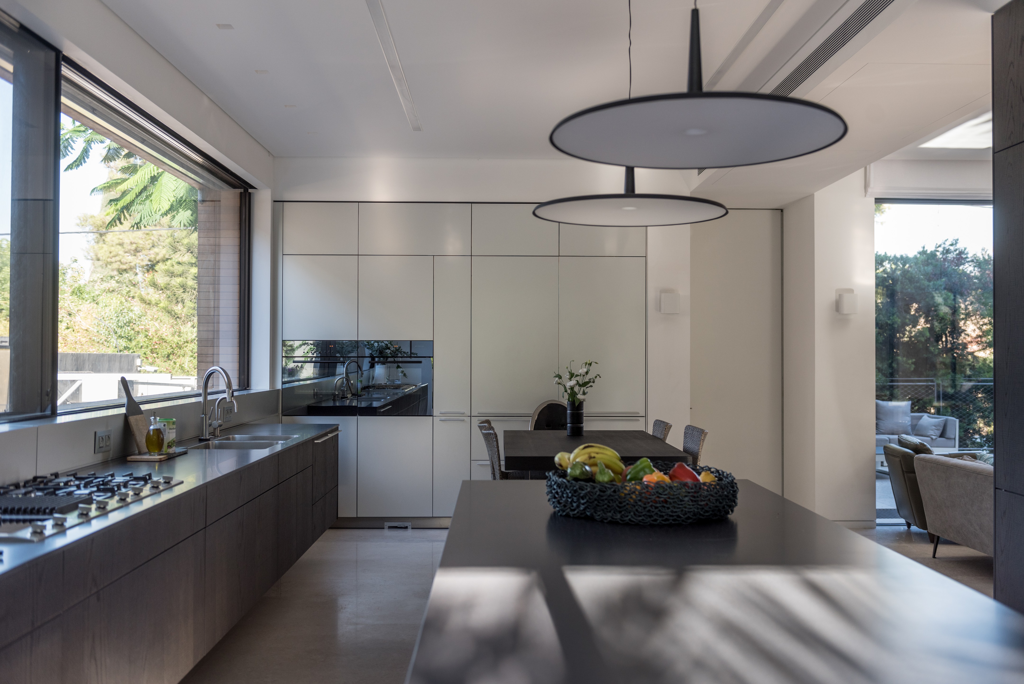 融合室内外的现代家园-21