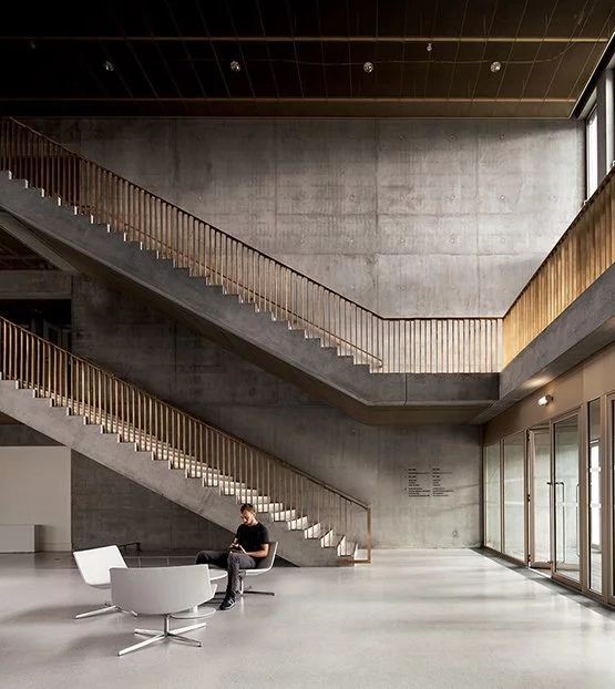 Arper 的极简色彩空间 | 创意办公与公共空间设计-36