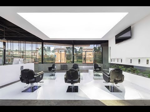 VIP 理发店,对称美学的极致运用-40