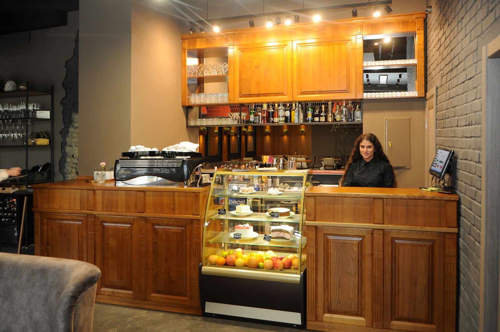 2017 年完成的 barrel 餐厅室内设计-12