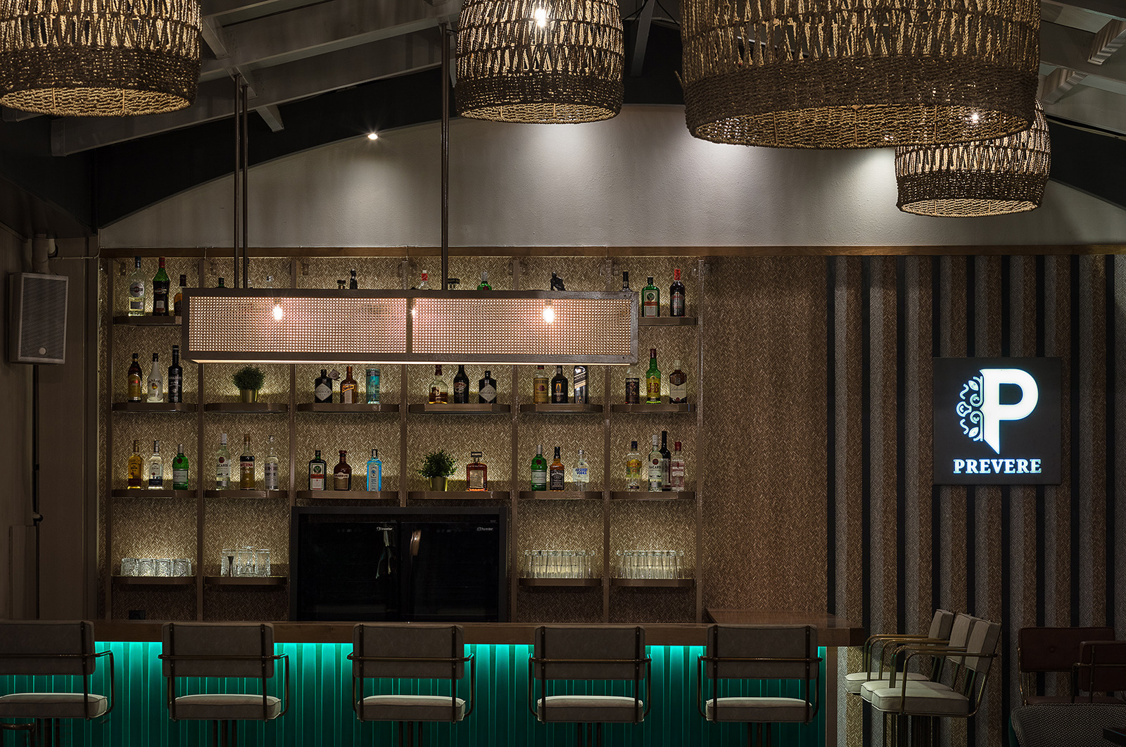 Prevere 咖啡吧 | 地中海风格的海岸线美景-6