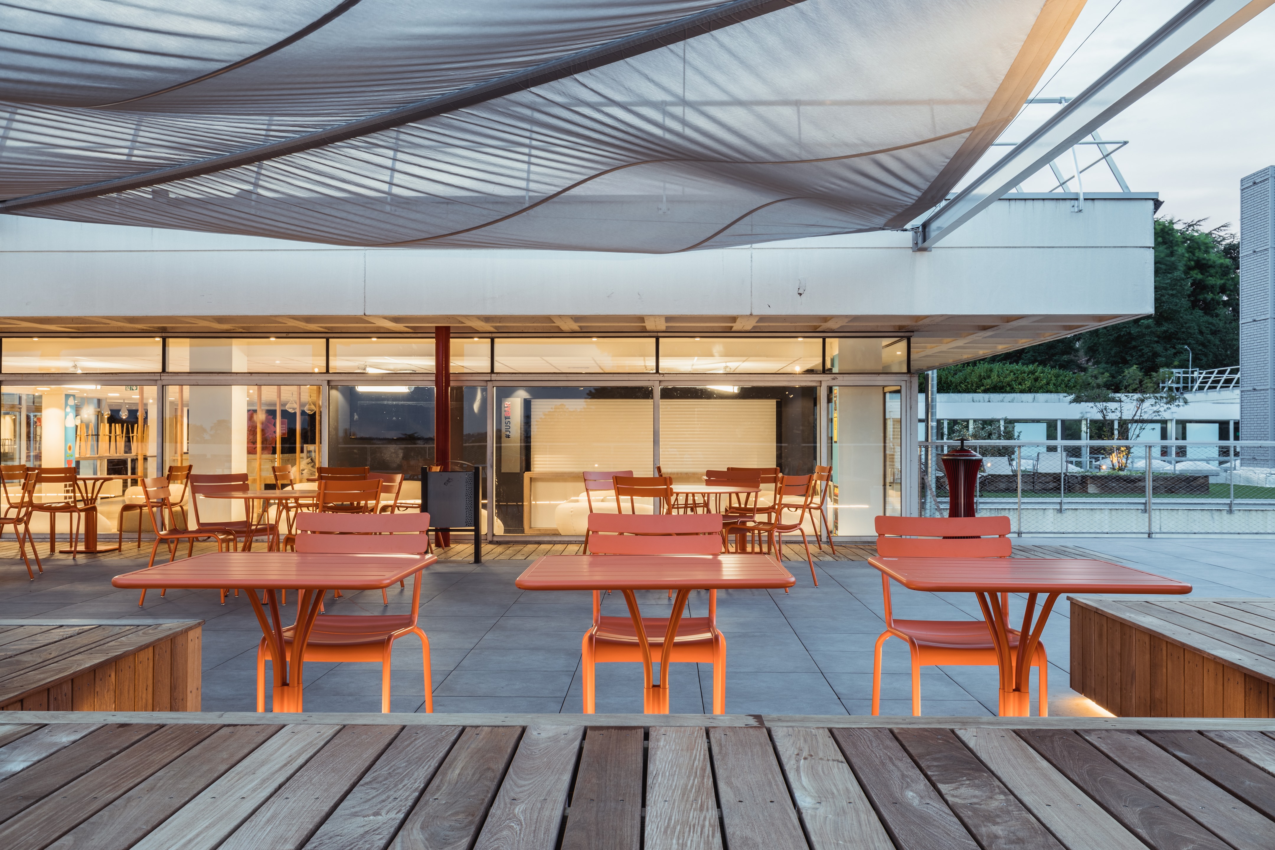 EM Lyon 商学院屋顶露台改造-35