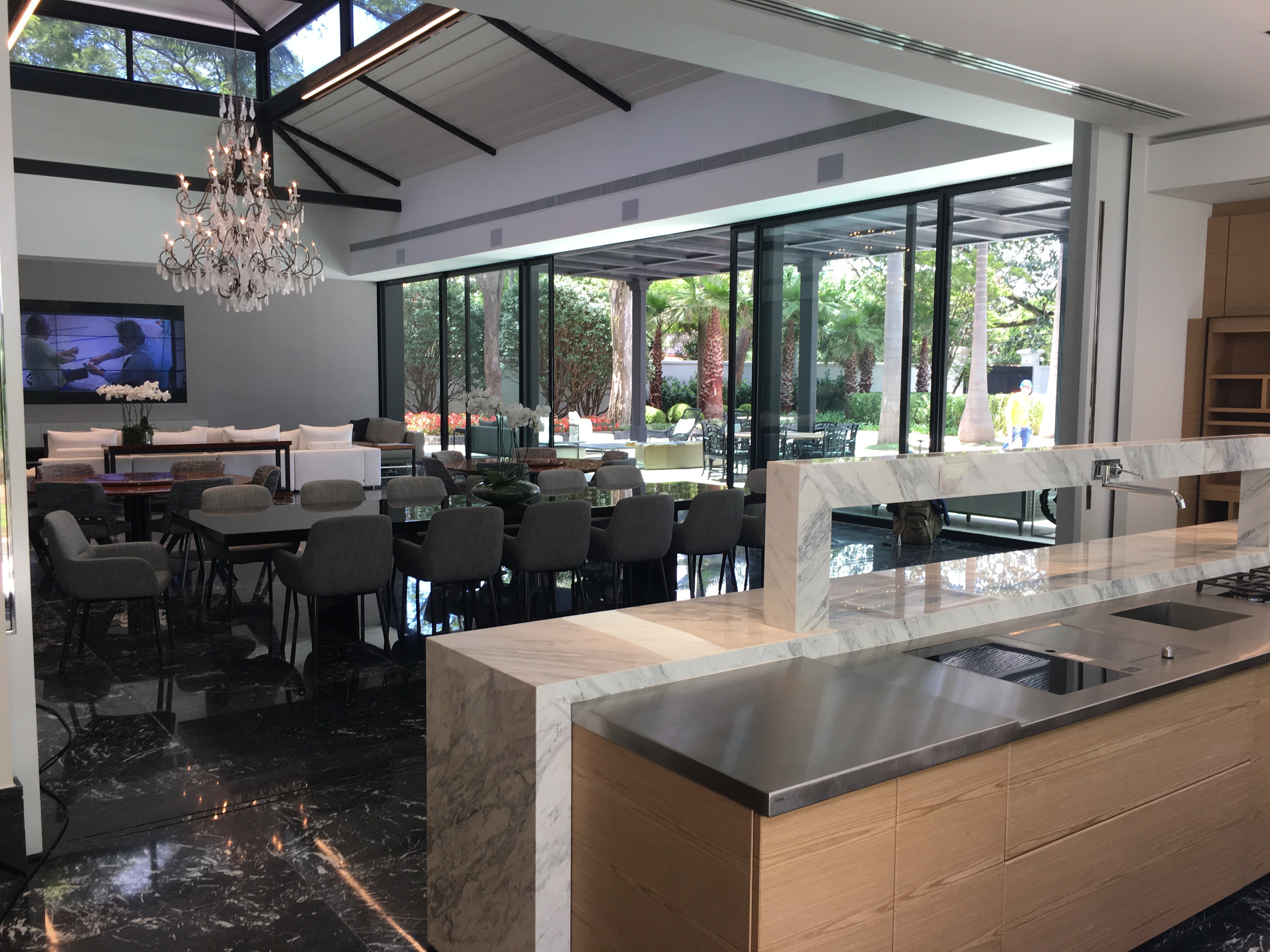 私人豪华别墅，融合传统与创新的室内设计-7