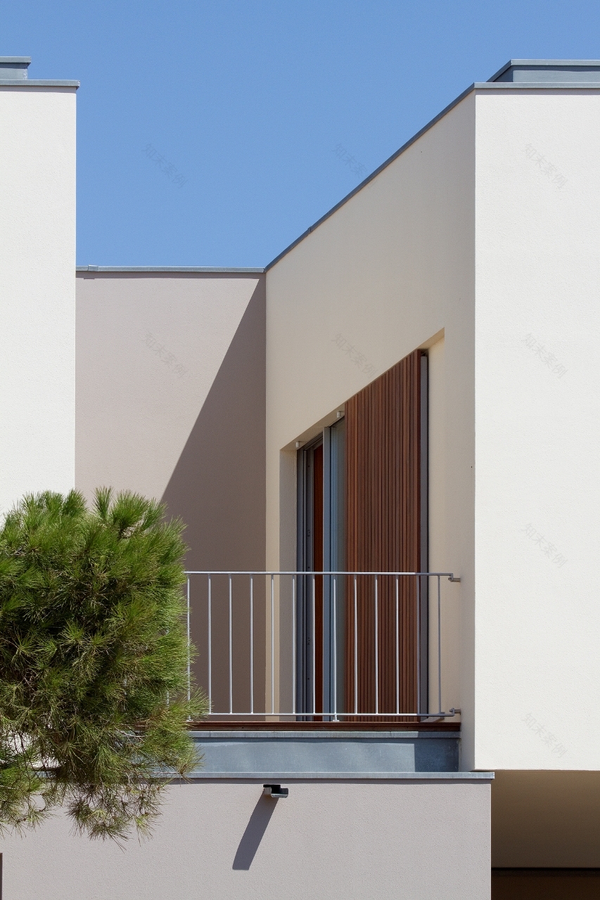 绿海滩别墅的私密与公共空间融合设计-12