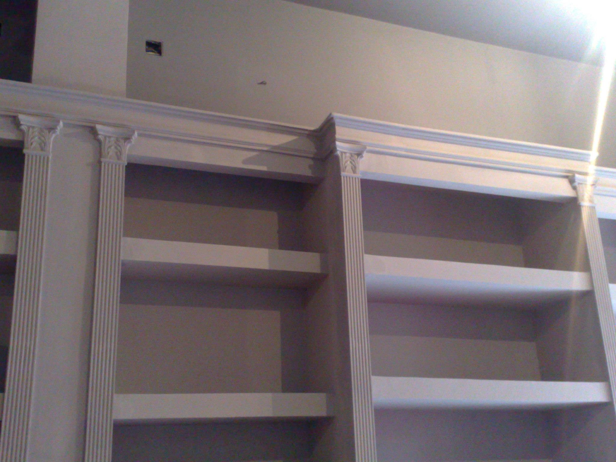 量身定制货架的 110 平米店铺翻新设计-13