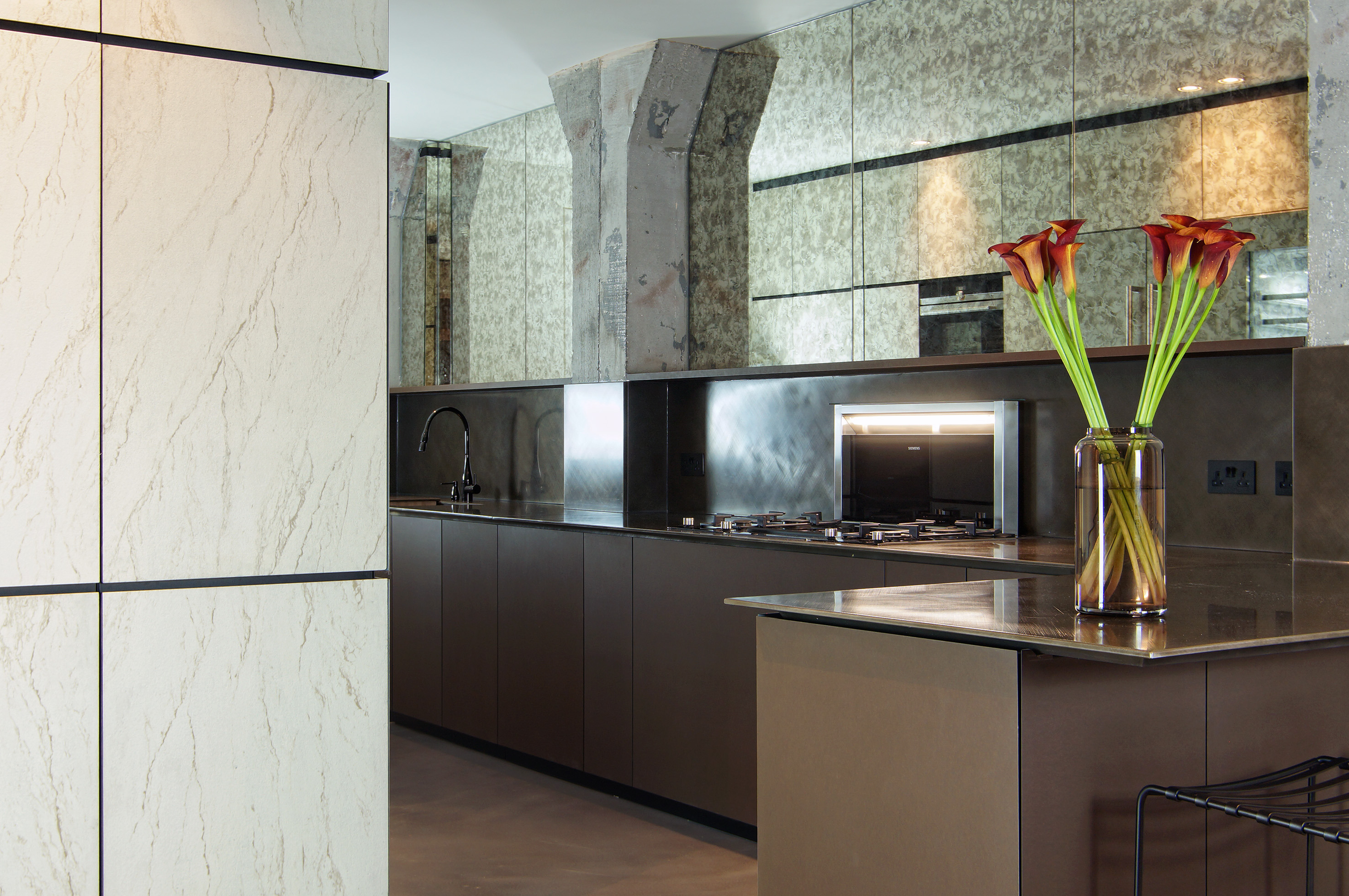 伦敦名流聚集地，工业风奢华公寓-30