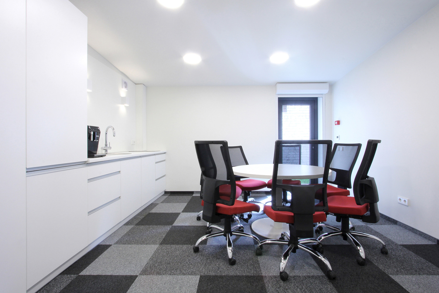 旧仓库变身高品质办公空间-30