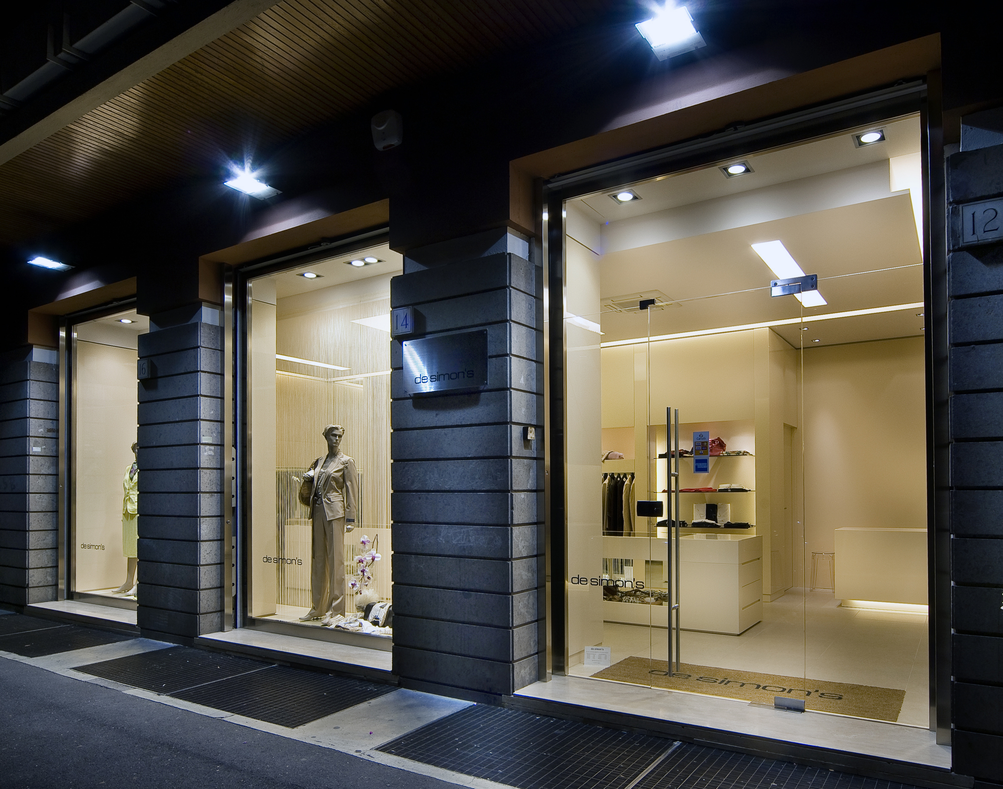 04 号商铺 | 经典室内设计之作-4