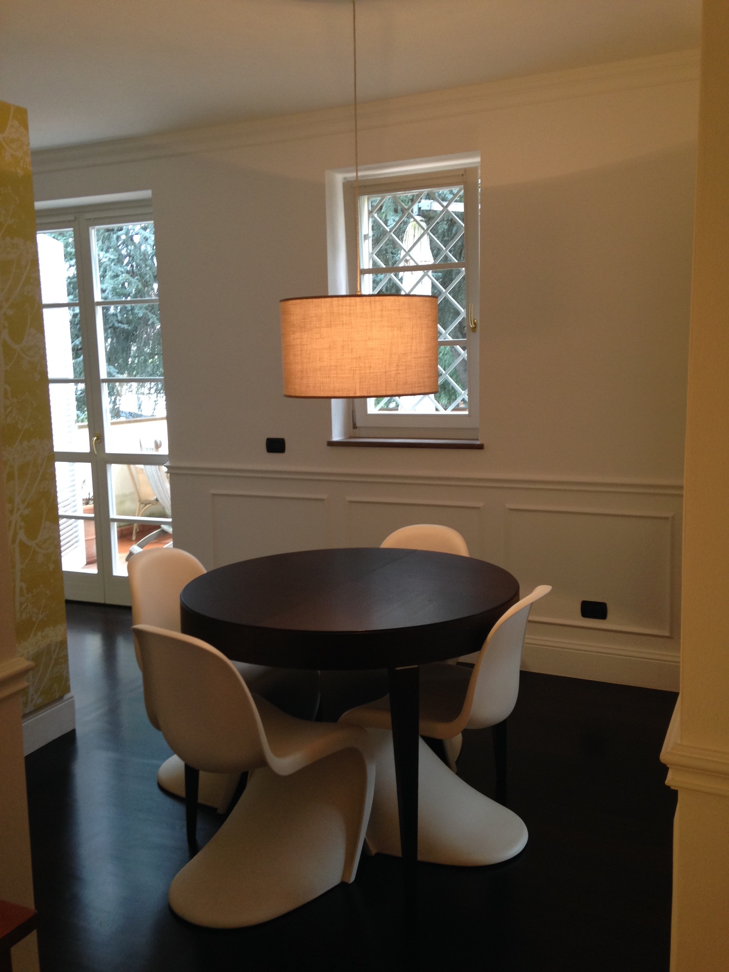 旋转厨房，打造独立餐厅空间-1