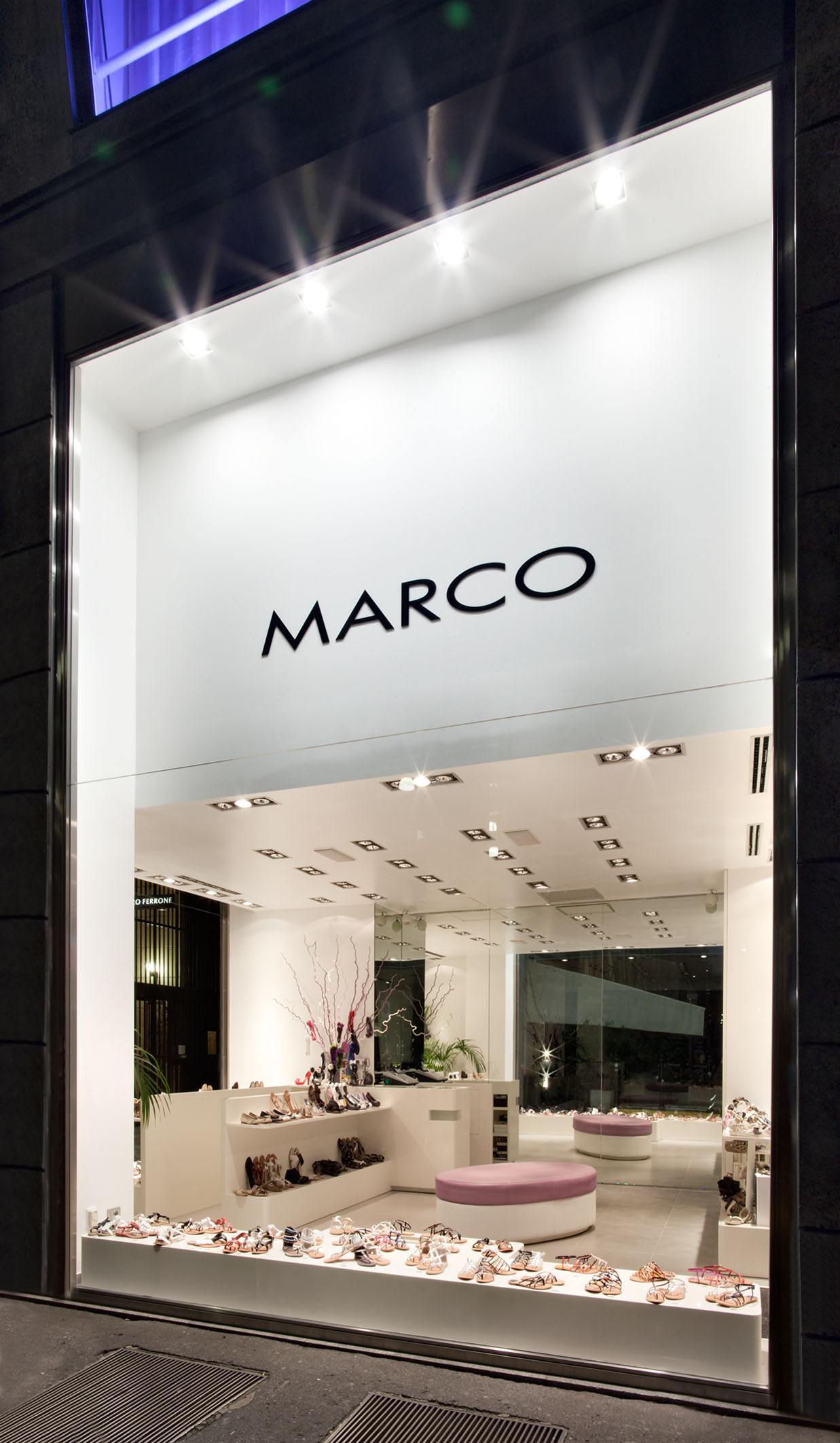 米兰与帕多瓦的 MARCO 鞋店设计-1