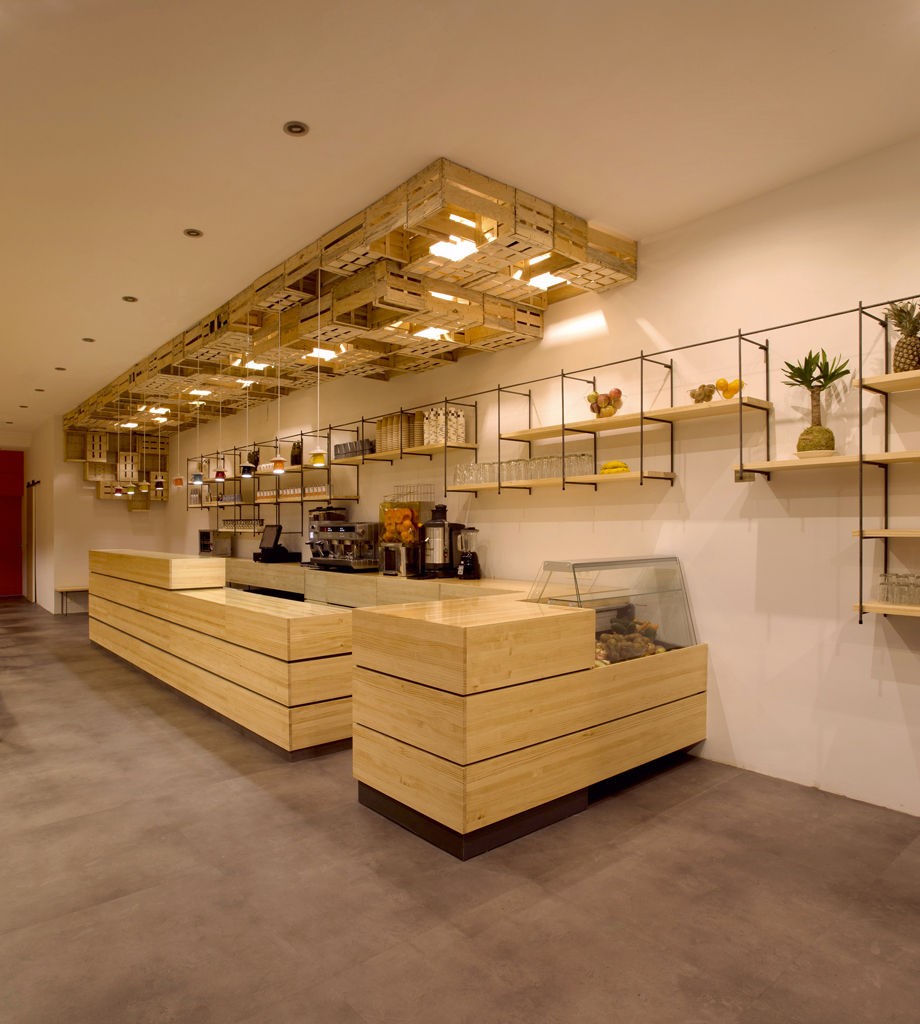 自然有机的低成本咖啡馆设计-1