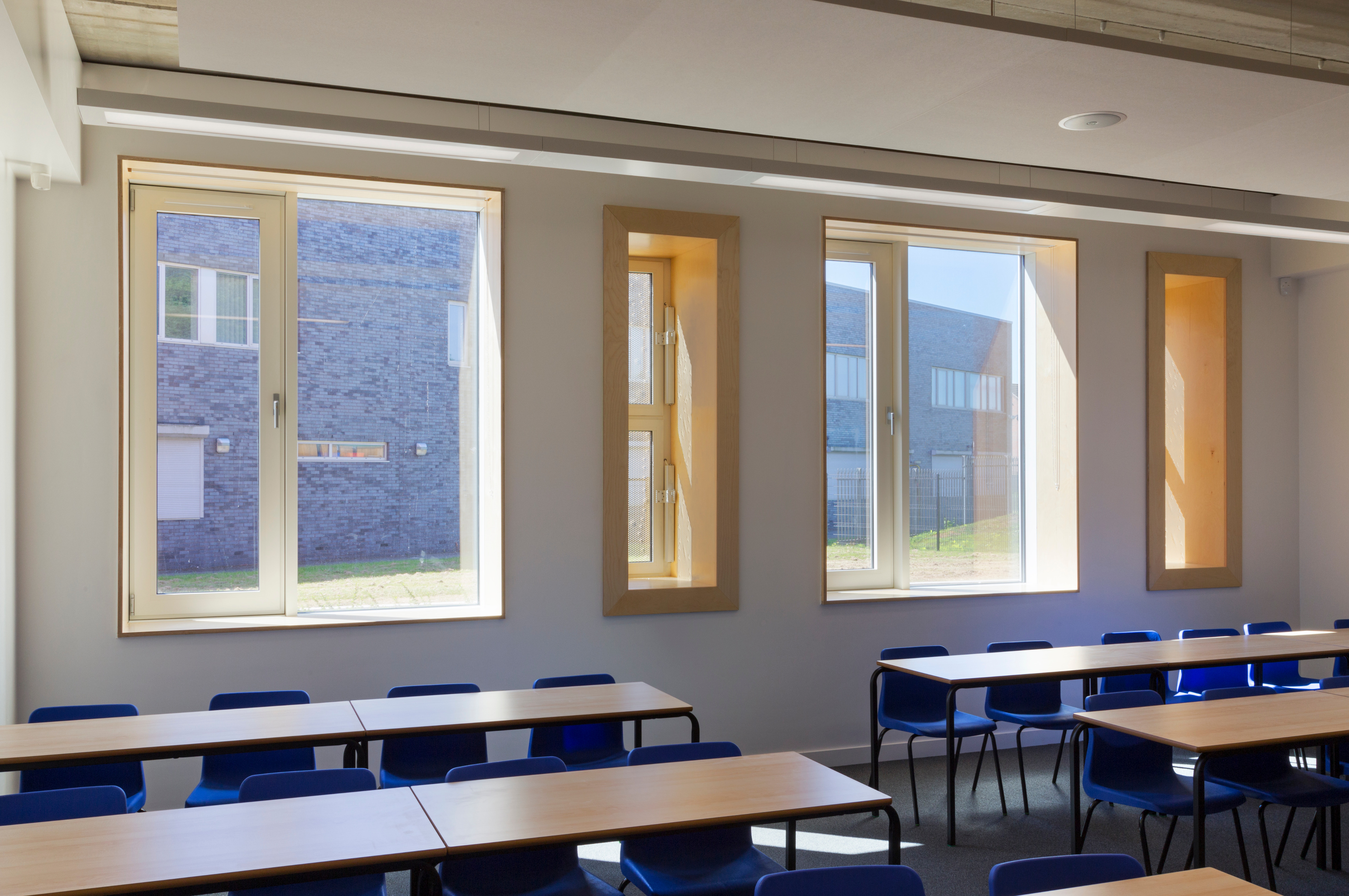 约瑟夫·莱基学院 · 融入环境的创新教学空间-9