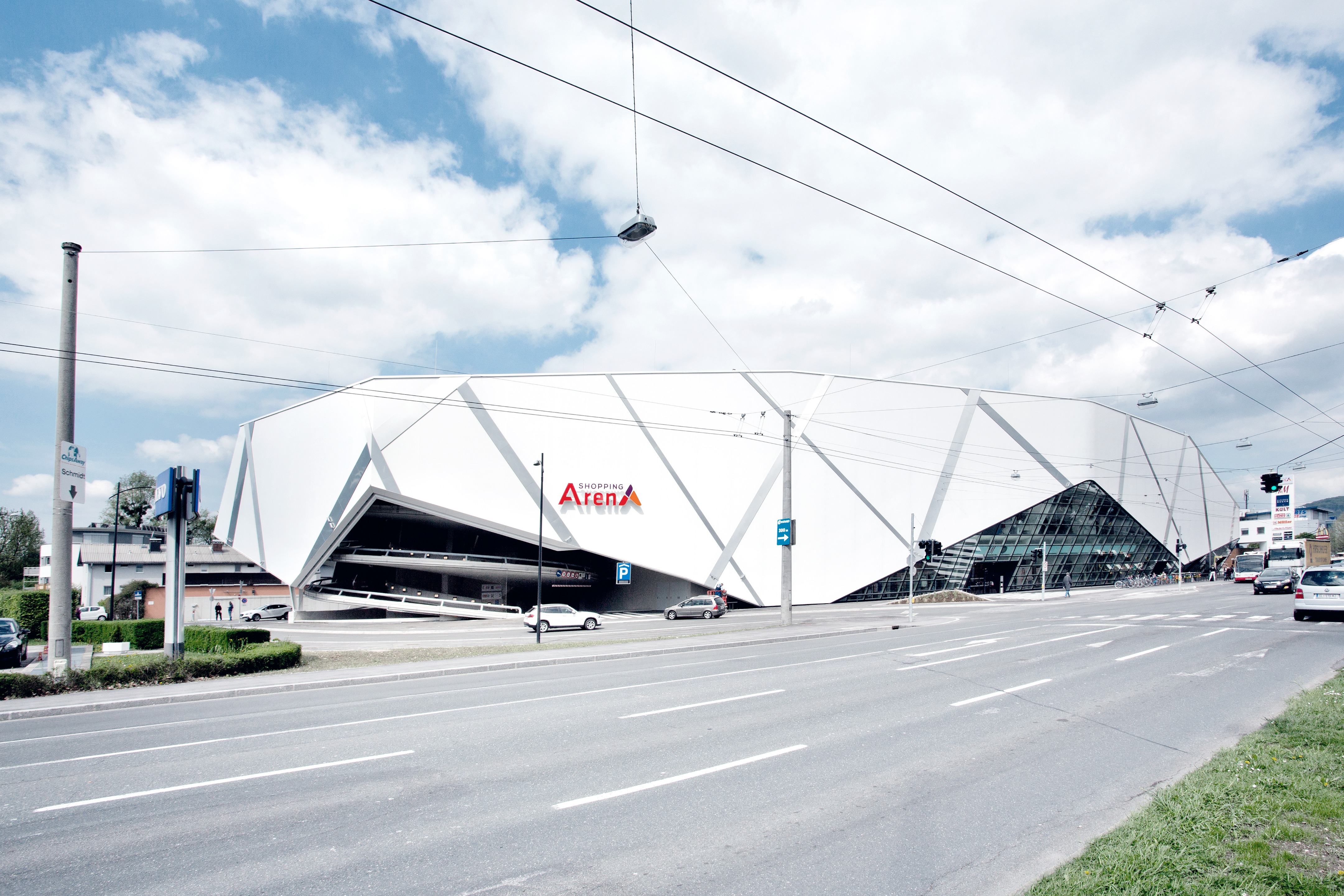 动感十足的购物商场设计-1