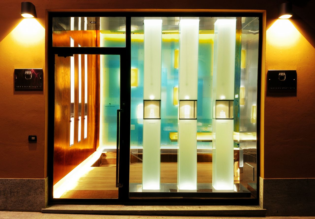 米兰 2003 年完成的 Rossini 工作室-1