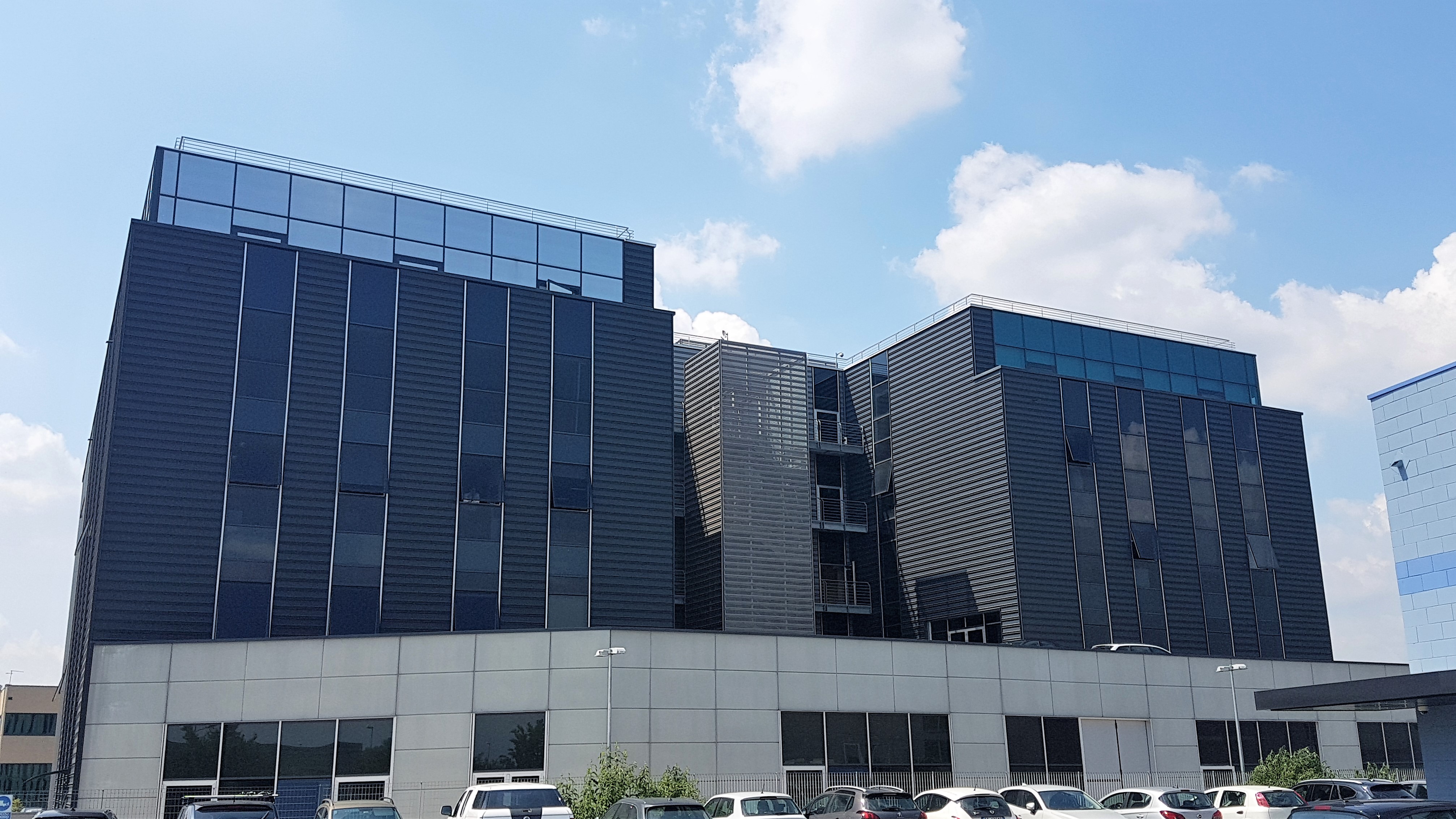 Grassobbio 办公大楼-3