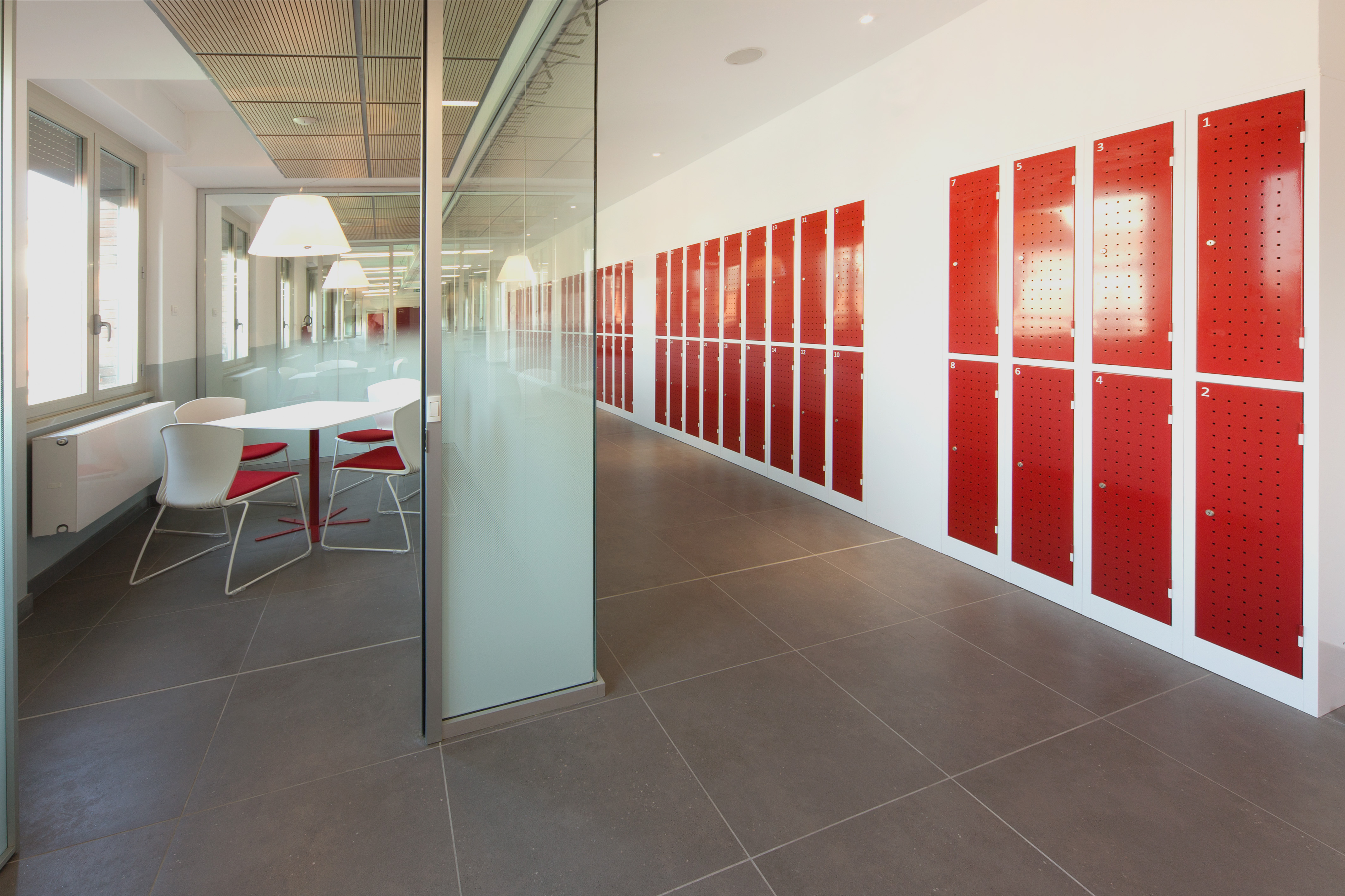 米兰 Faes Ponzio 学校翻新-12