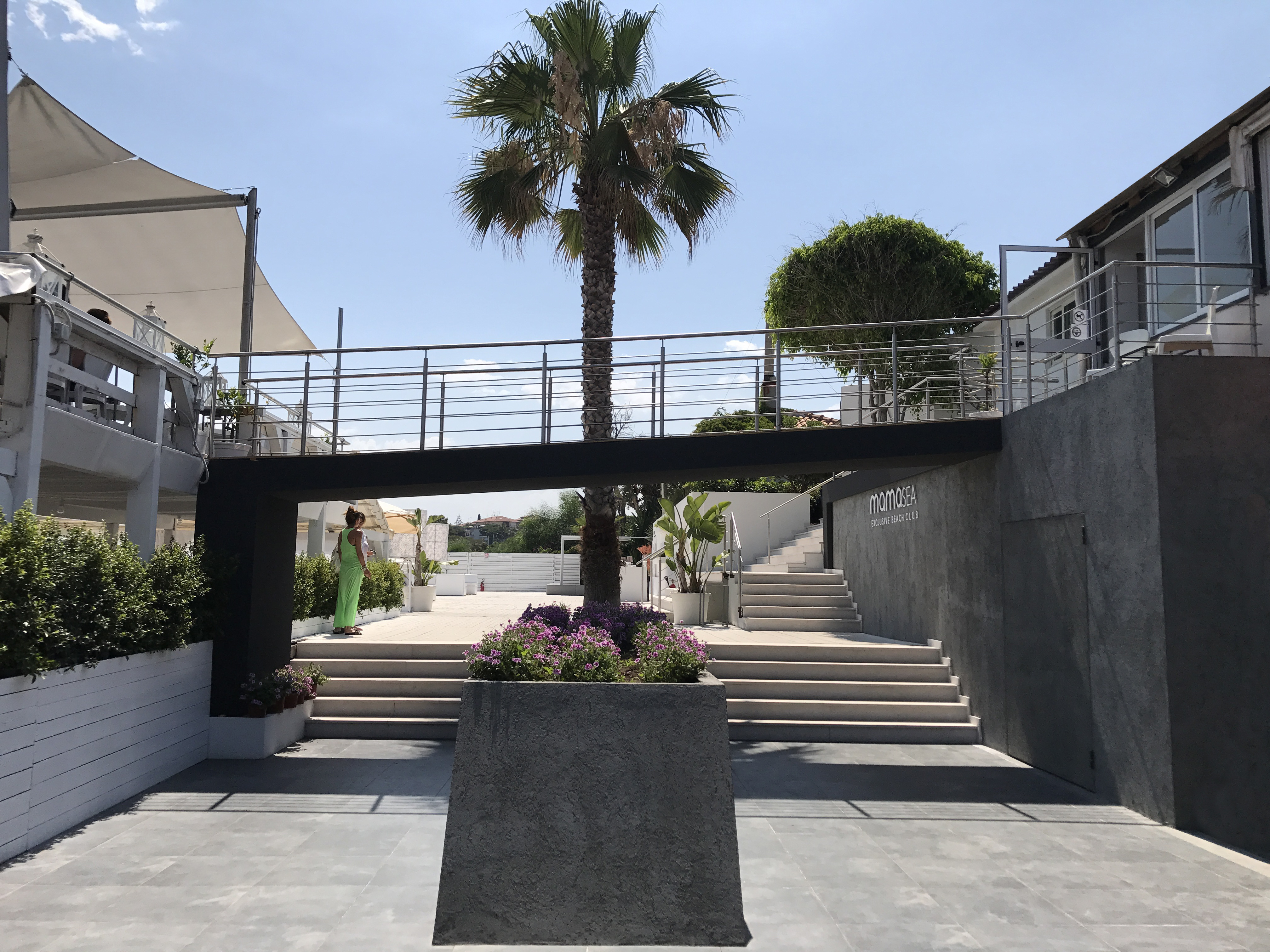 2017 年完成的马马赛 Exclusive Beach Club 室内设计-5