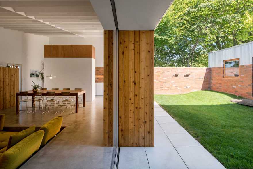 新西兰小城住宅 | 家庭住宅与艺术工作室的完美融合-7