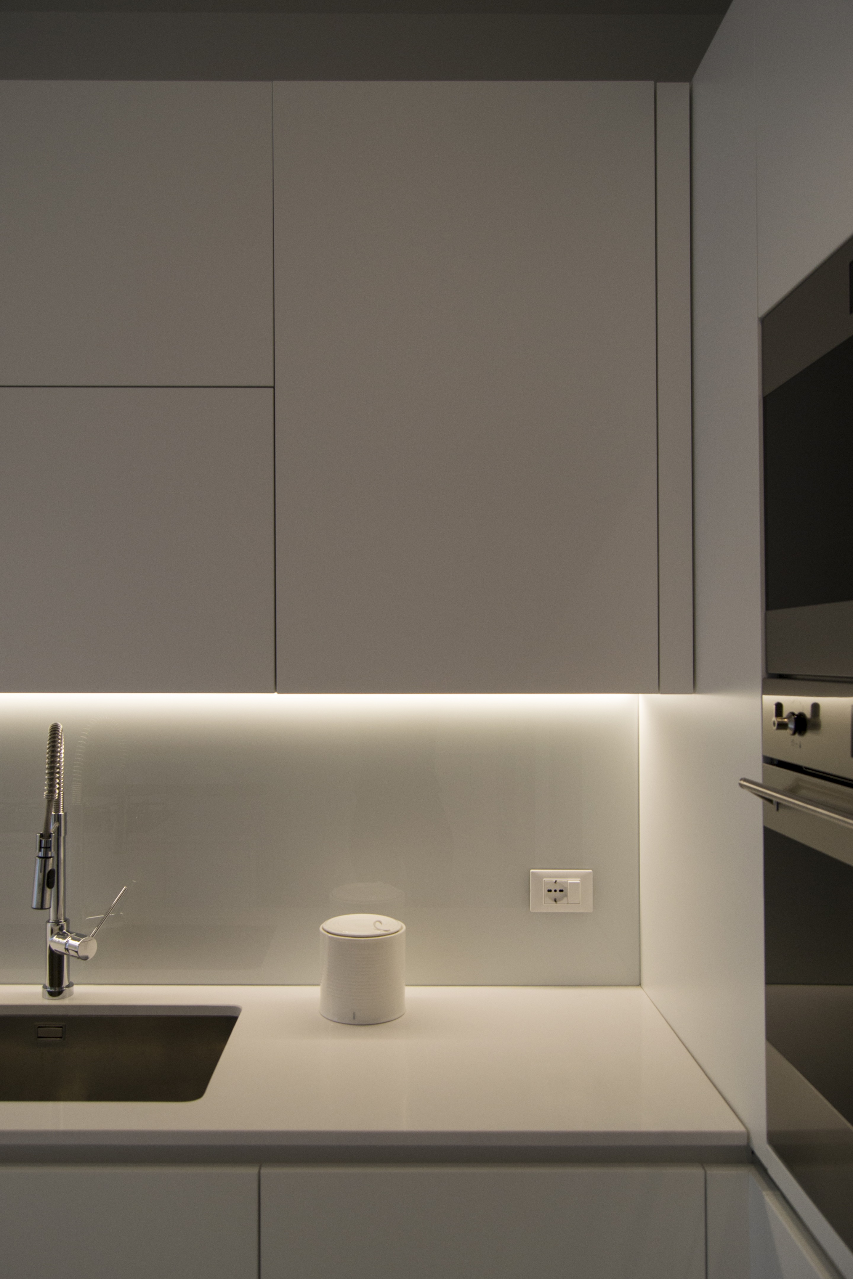 2018 年意大利佩斯卡拉公寓翻新设计-8