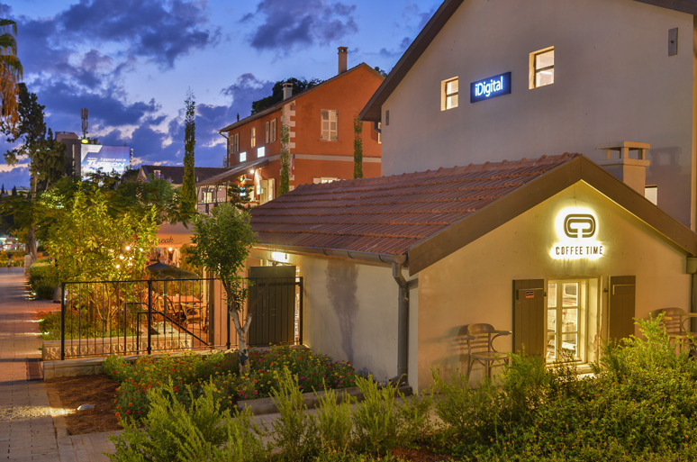 工业风咖啡厅-9