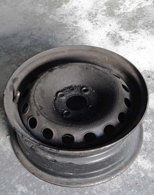 废旧车间变时尚商店的创意重生-30