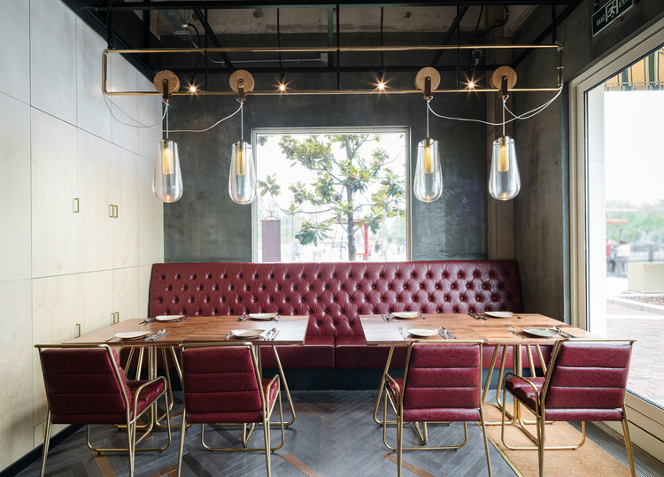 上海迪士尼小镇湖畔餐厅-20