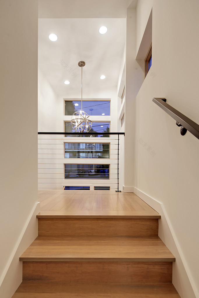 贝克山 30 号住宅 | 现代与传统的完美融合-7