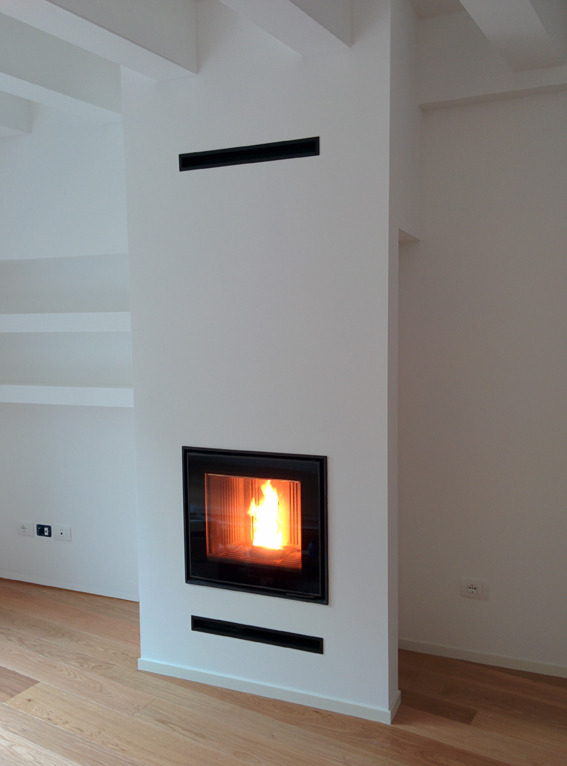 独特三角形地块上的现代别墅设计-8