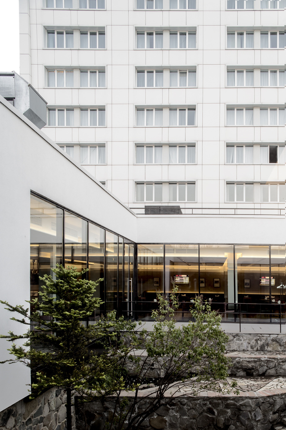 AZIMUT Vladivostok 酒店 | 苏联建筑的现代重生-2