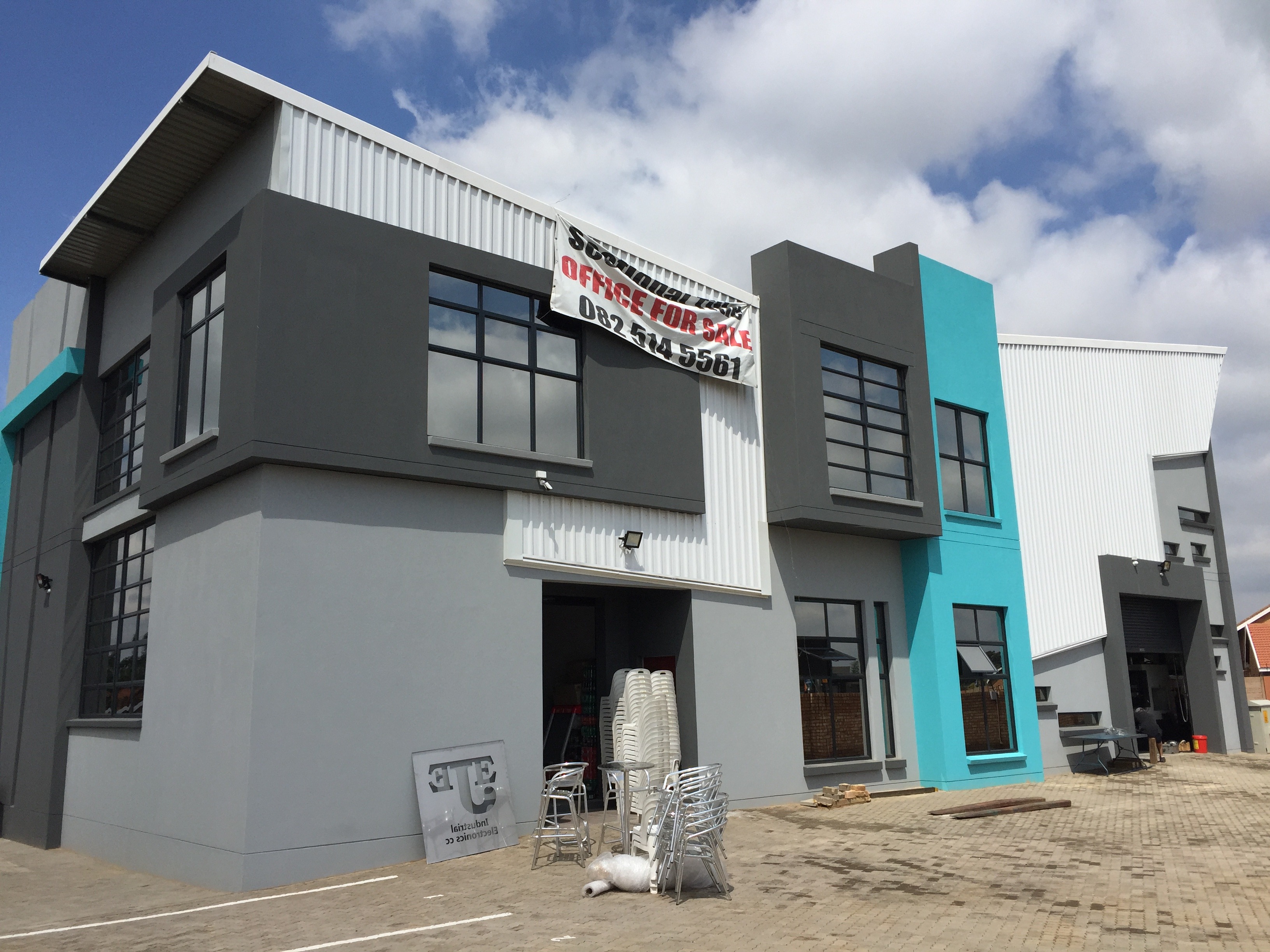 2016 年工业办公楼设计 | 潮流与功能的完美结合-1