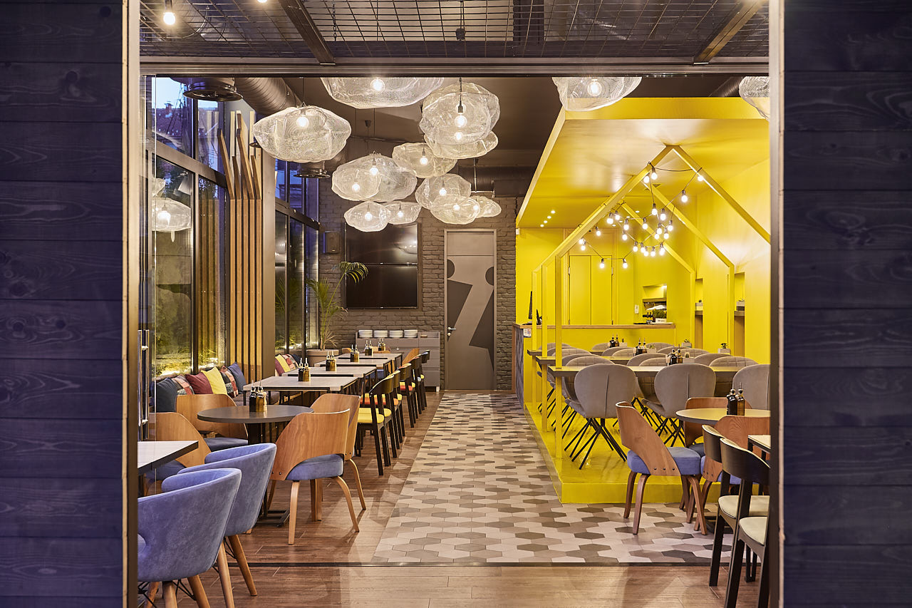 花园比萨餐厅 | 2017 年室内设计佳作-1