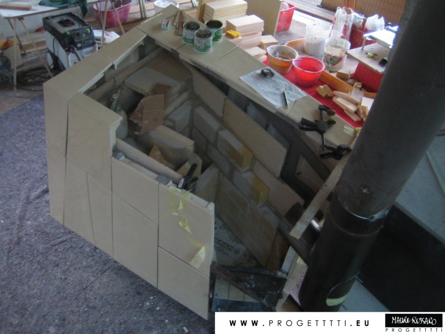 原生材料的艺术共鸣——Casa Rossaro 住宅设计-31