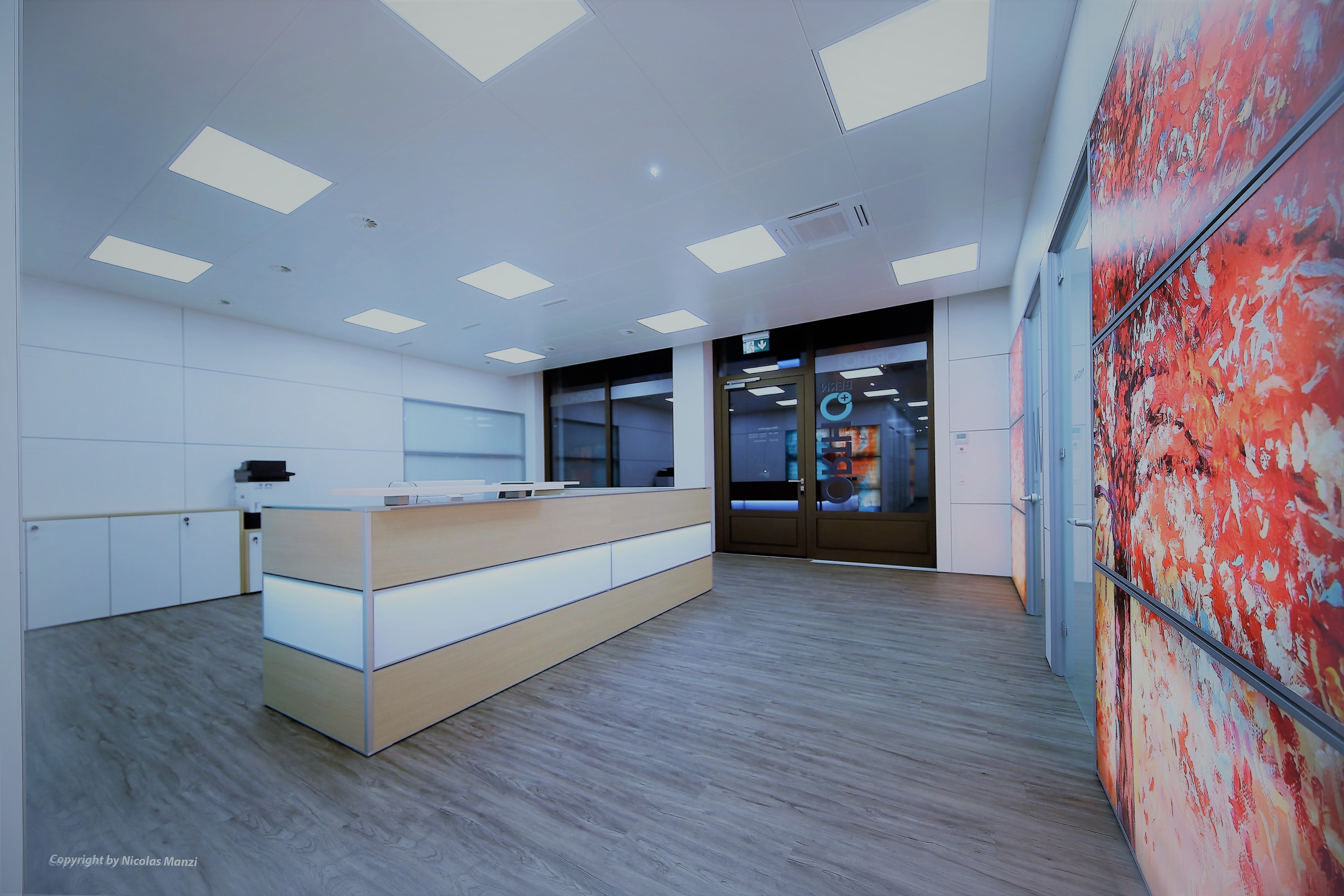 瑞士伯尔尼 Orthoplus 骨科诊所室内设计-14