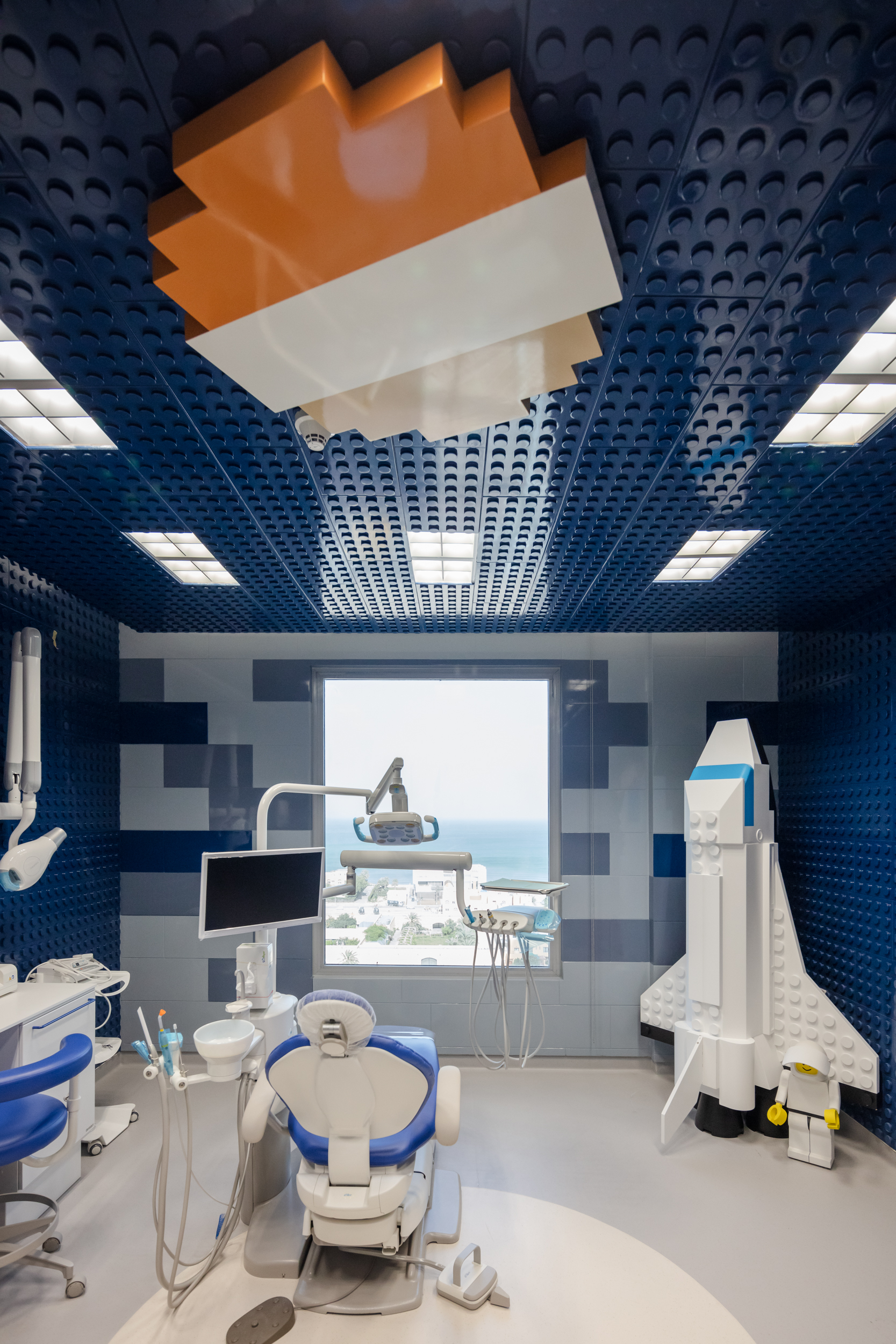 乐高主题儿童牙科诊所,打造奇幻诊疗空间-44