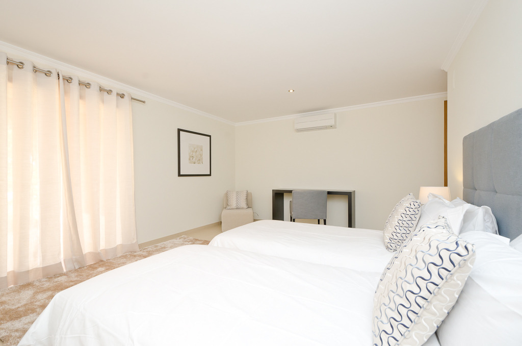 葡萄牙私人别墅的简约魅力-7