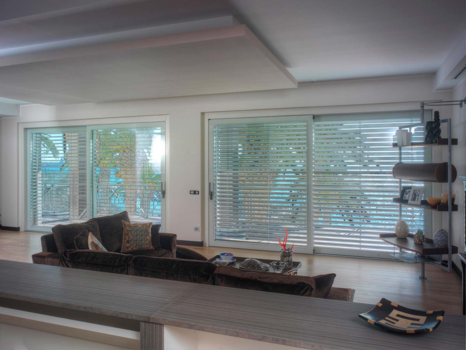 意大利滨海别墅，简约奢华之美-4