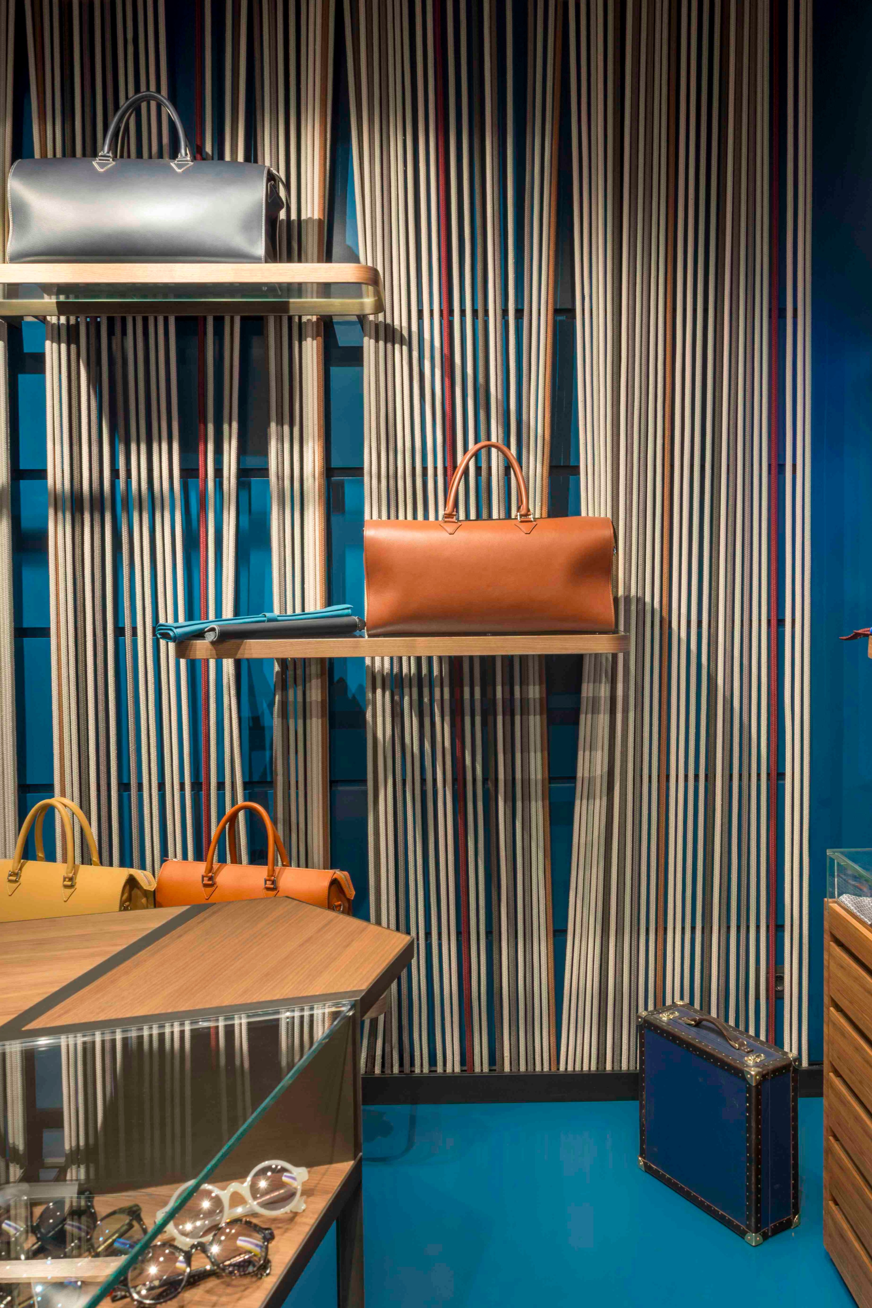 米兰 Masel 精品店-7