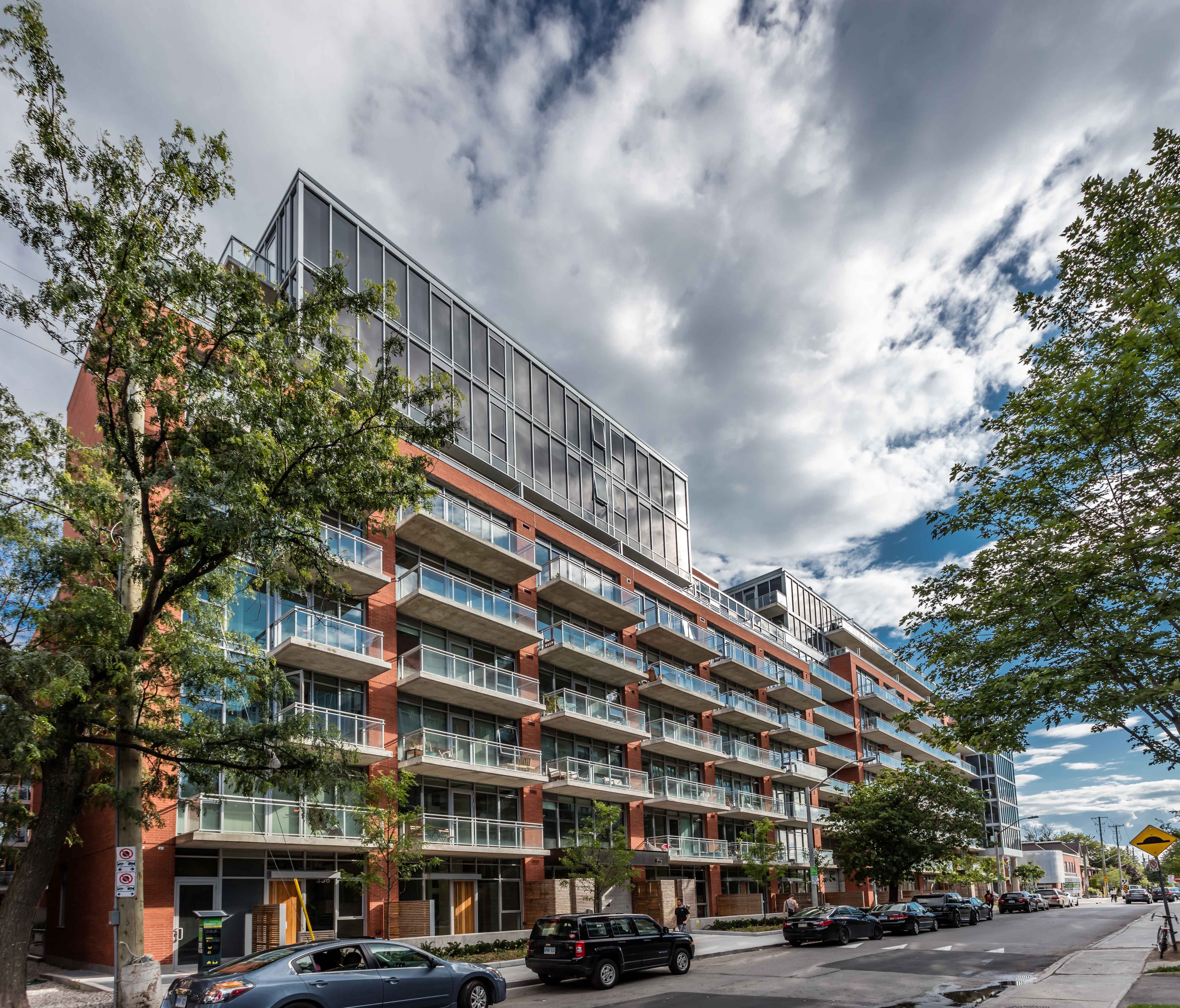 Ottawa's Central Phases 1-3 |  绿色住宅与历史建筑的完美融合-9