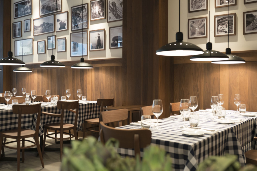 2017 年完成的 Hotel Estrel Portofino 餐厅室内设计-38