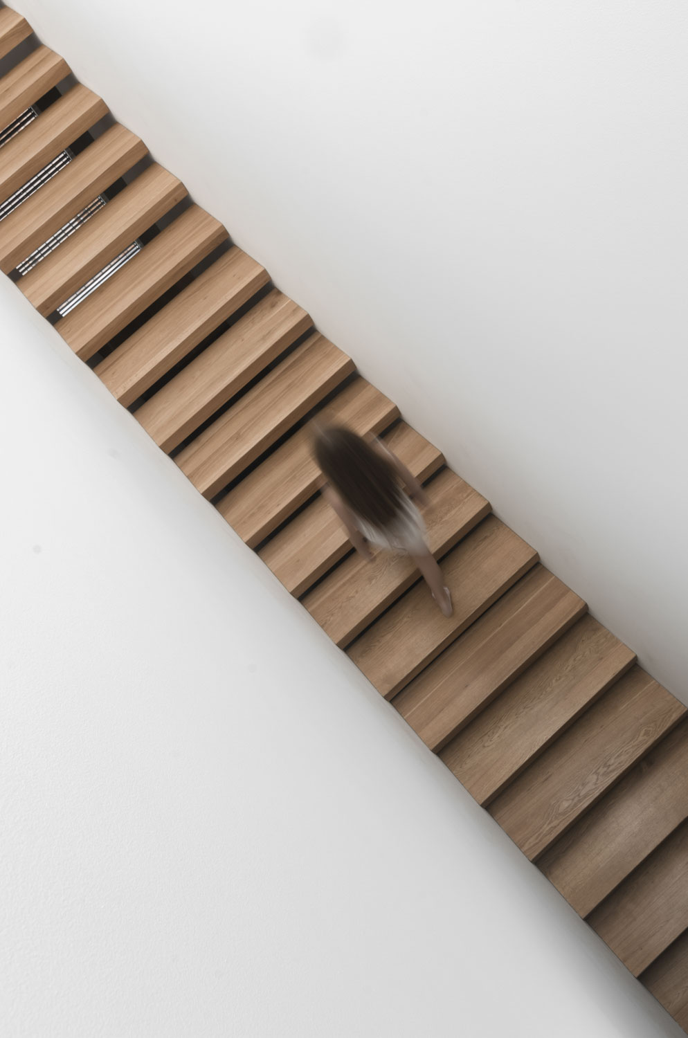 艺术之家 | 融入雕塑感的现代别墅设计-10