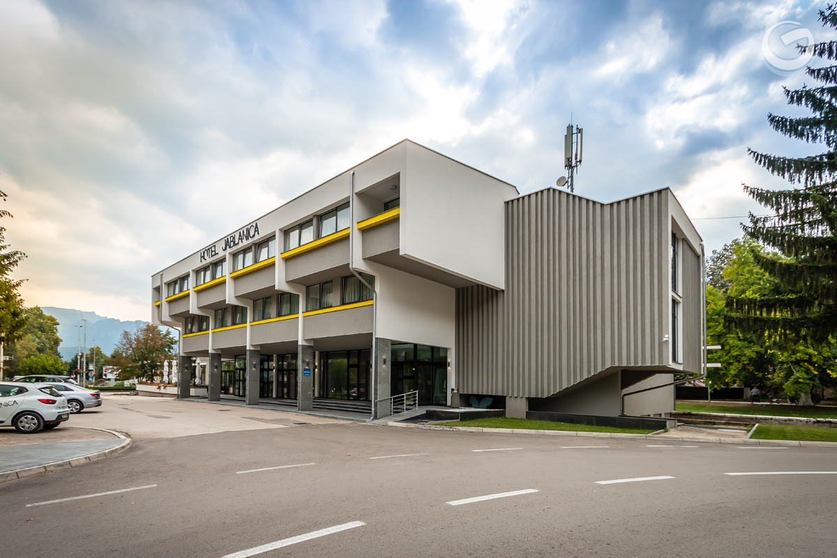 杰布兰妮卡酒店 · 现代与复古的完美融合-0