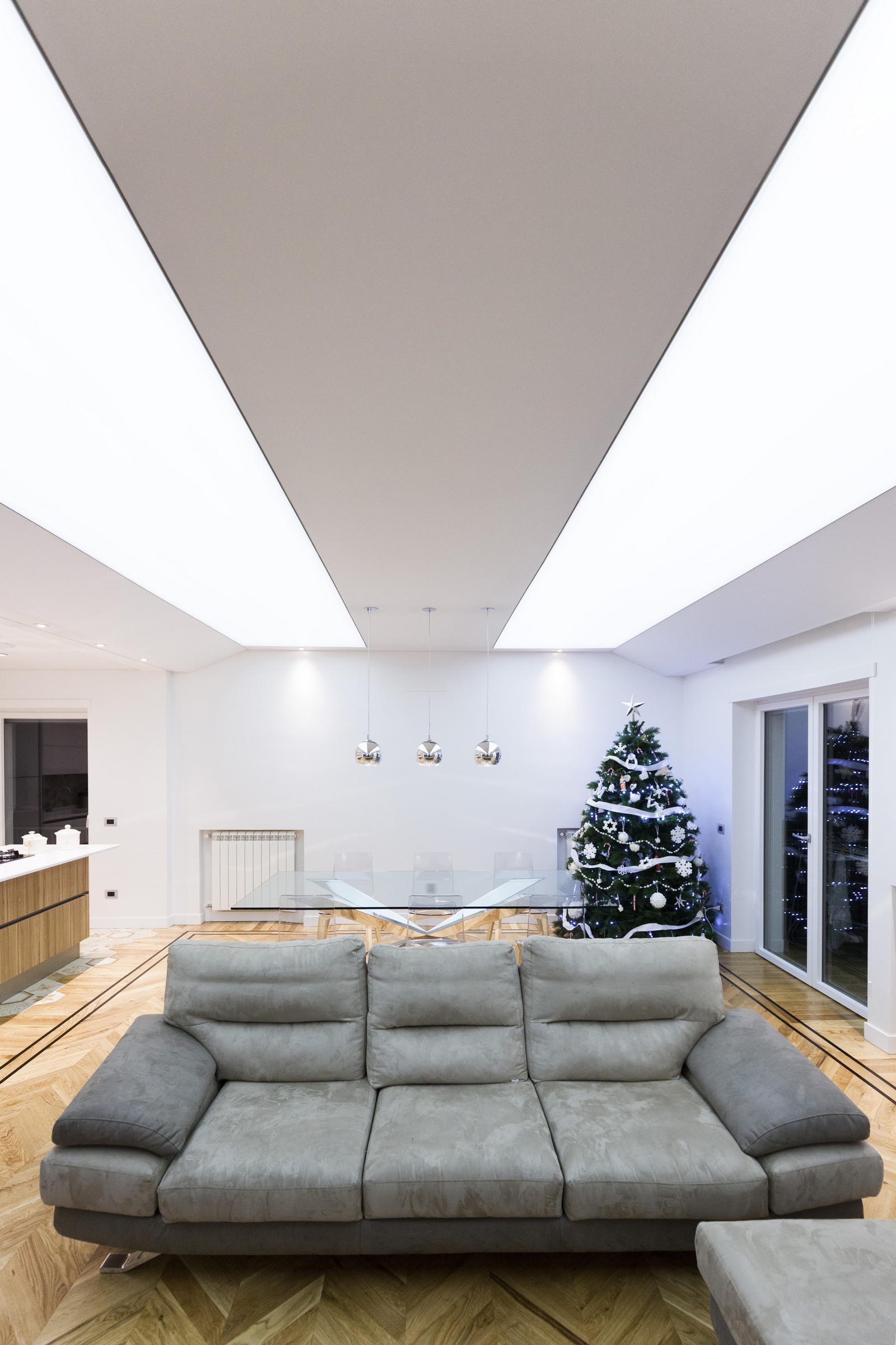 2015 年 HOUSE G&S 公寓设计 | 定制家具与室内光影的完美融合-14