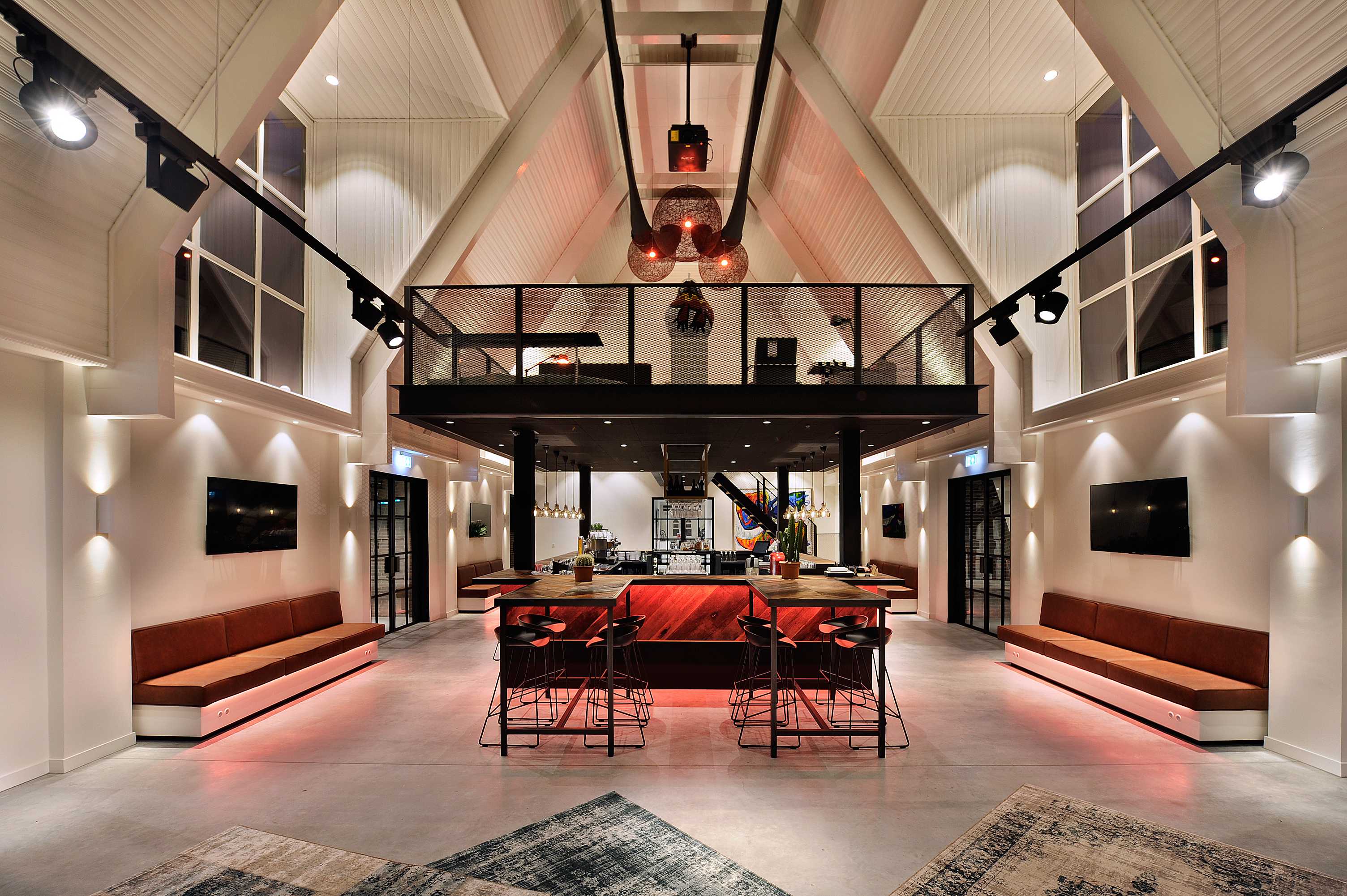 温室变身为非正式商业空间-4