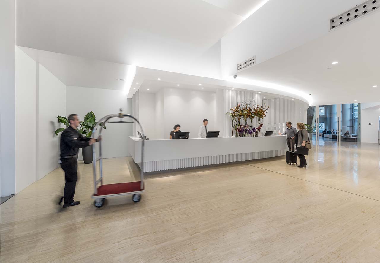 马德里 Hotel Puerta America | 大师云集的室内设计盛宴-1