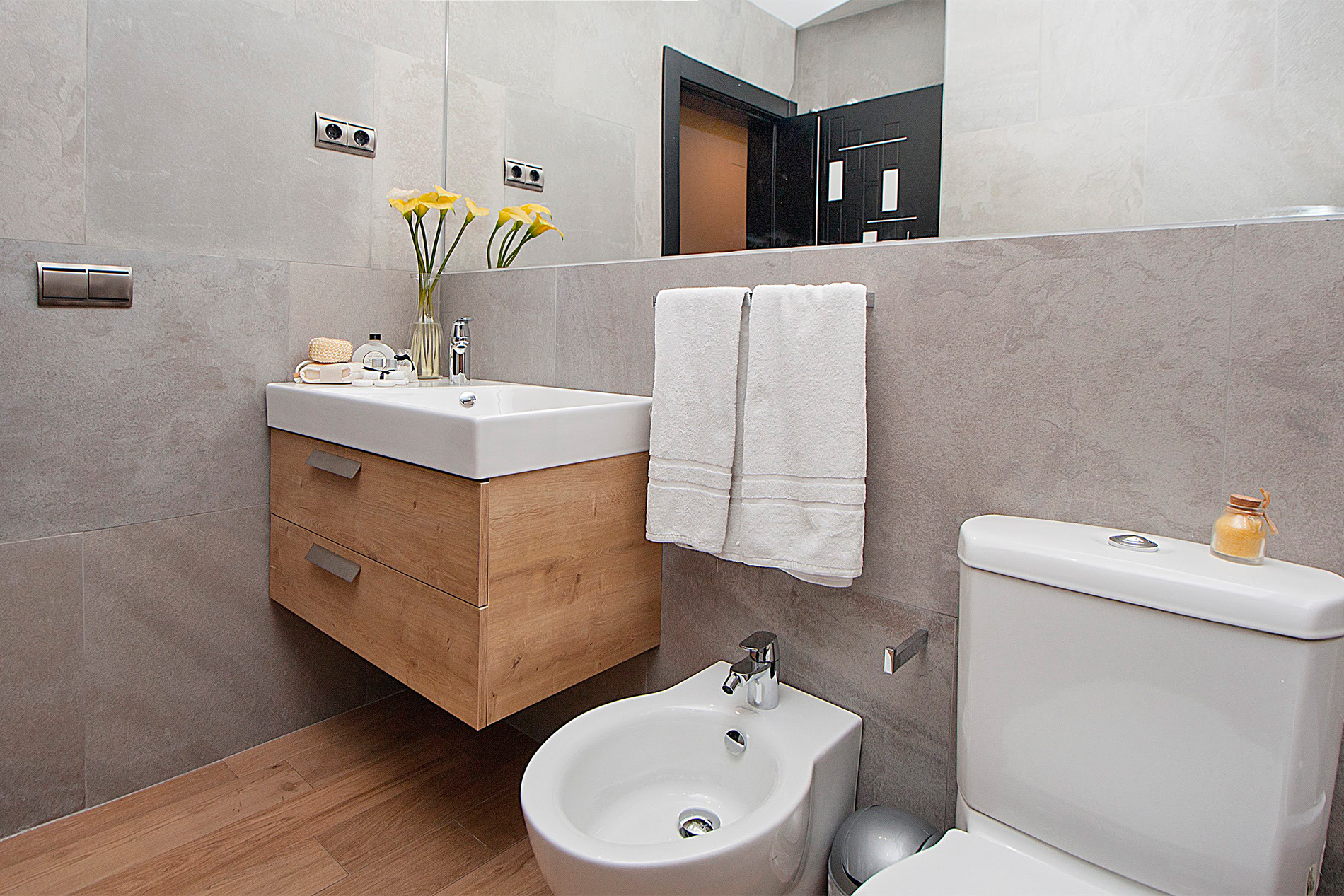 马德里 Oficentro 套房酒店——现代与自然的完美融合-8