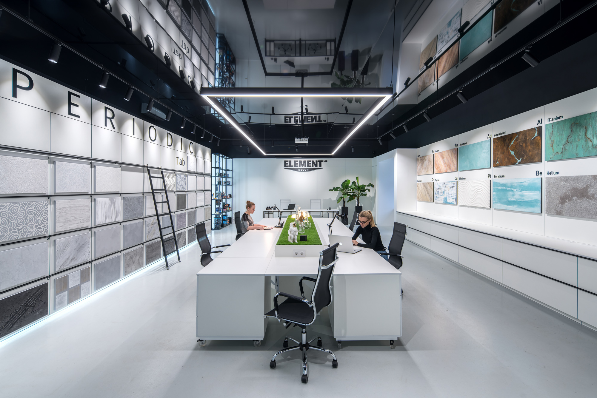 元素实验室 | 乌克兰基辅 8000 平米创意展示空间-3