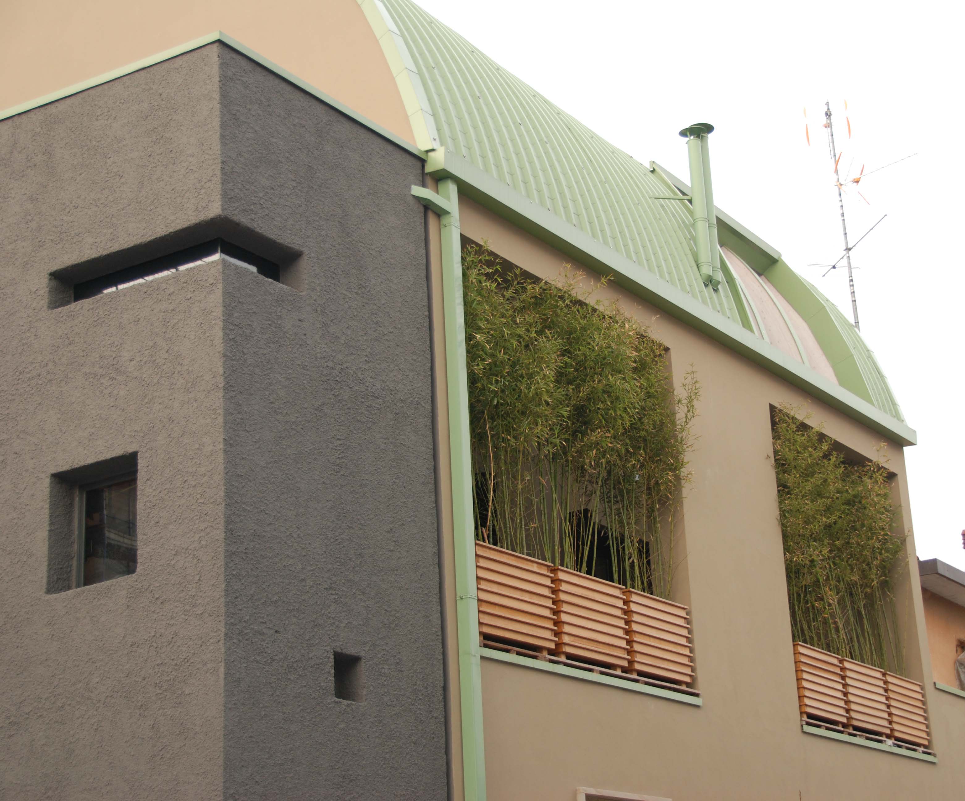 2008 年完成的单家庭住宅 Maffi 63-4